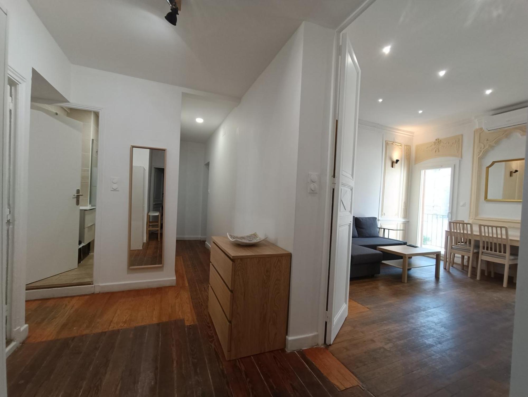 Appartements Et Studio Renoves En 2022, Intra Muros Avignon Exterior photo